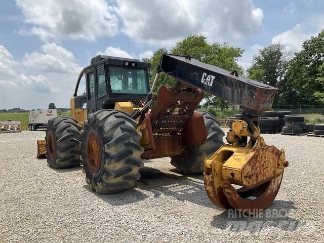 CAT 525C 목재스키더