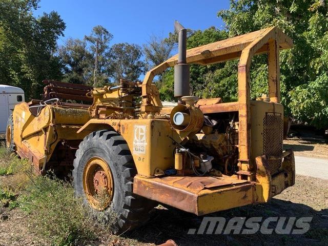 CAT 613 스크레이퍼