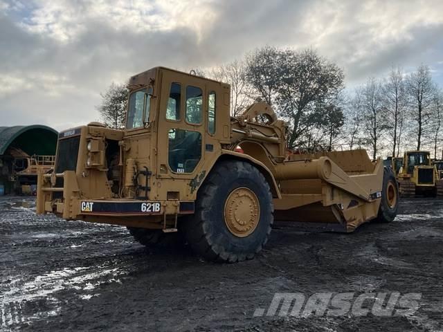 CAT 621B 스크레이퍼