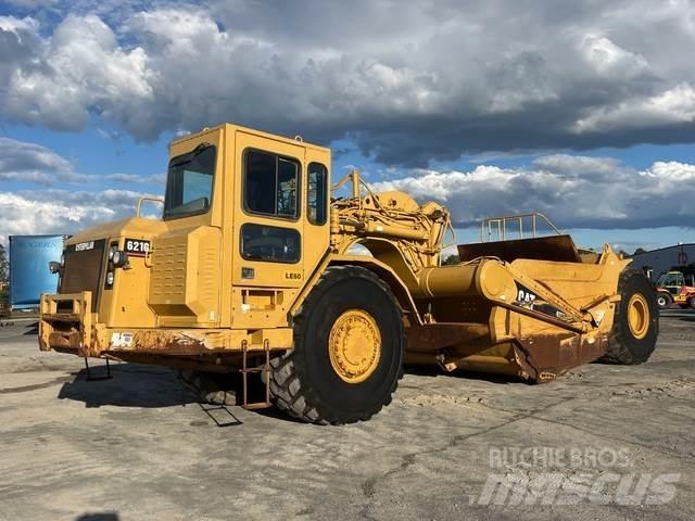 CAT 621G 스크레이퍼