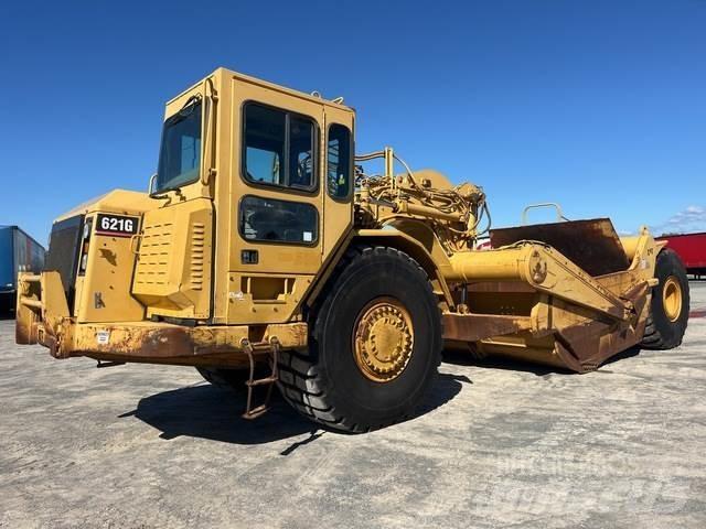 CAT 621G 스크레이퍼
