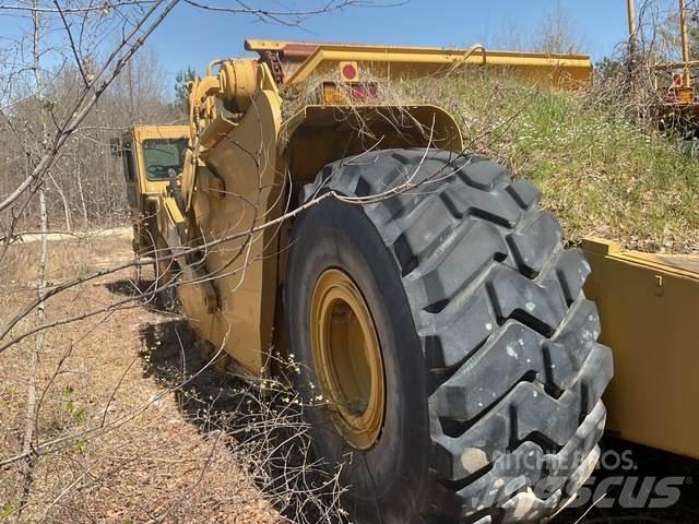 CAT 623 스크레이퍼