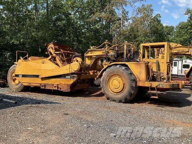 CAT 623F 스크레이퍼