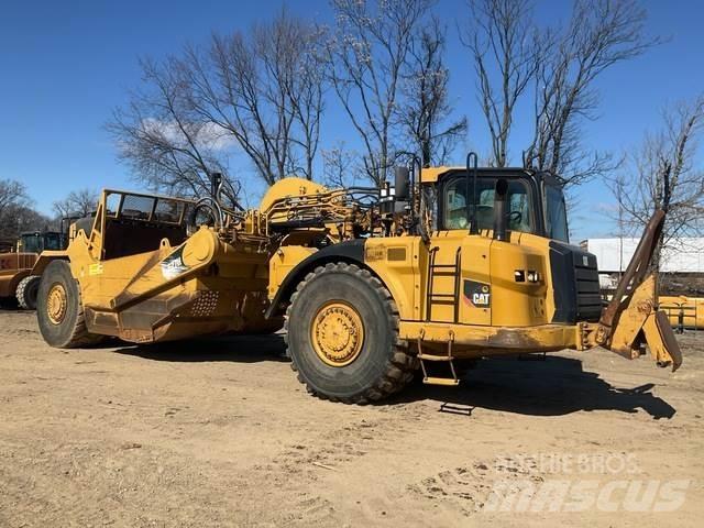 CAT 627H 스크레이퍼