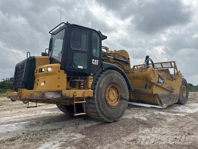 CAT 631K 스크레이퍼