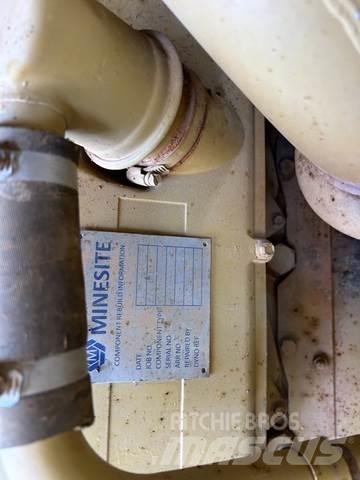 CAT 633E 스크레이퍼