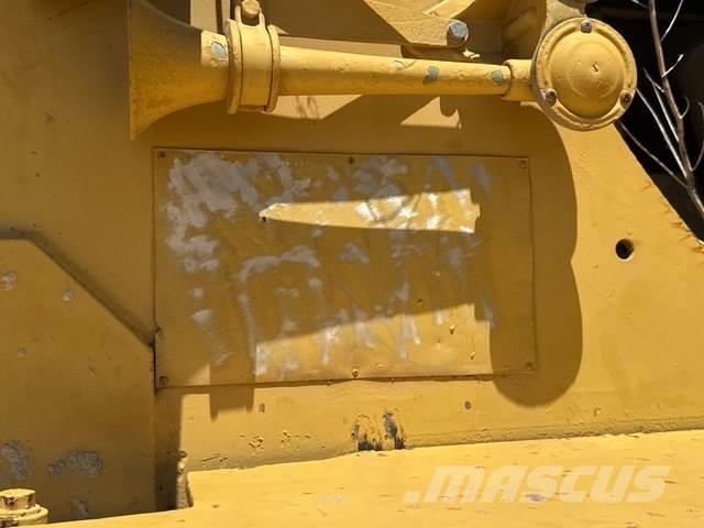 CAT 637 급수차
