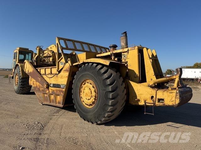 CAT 637D 스크레이퍼