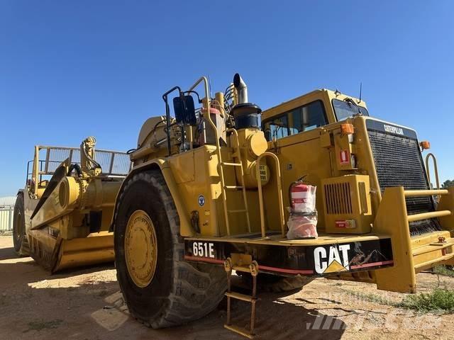 CAT 651E 스크레이퍼