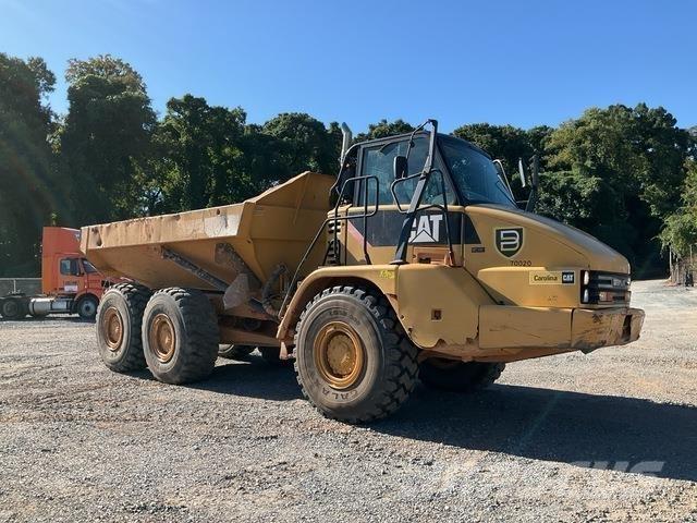CAT 725 연결식 홀러