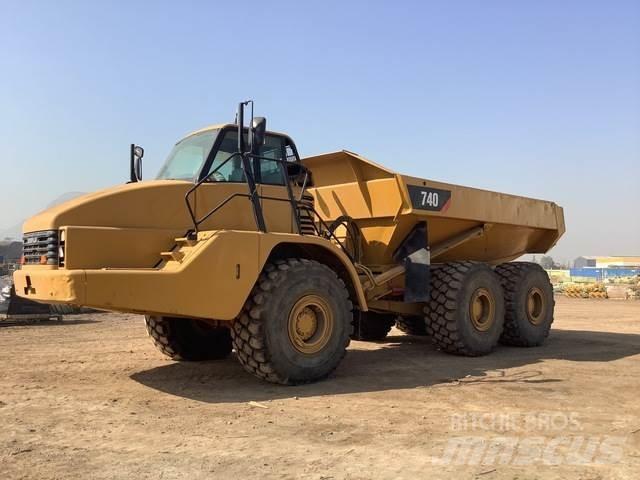 CAT 740 연결식 홀러