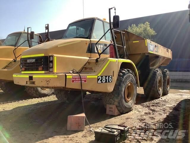 CAT 740 연결식 홀러