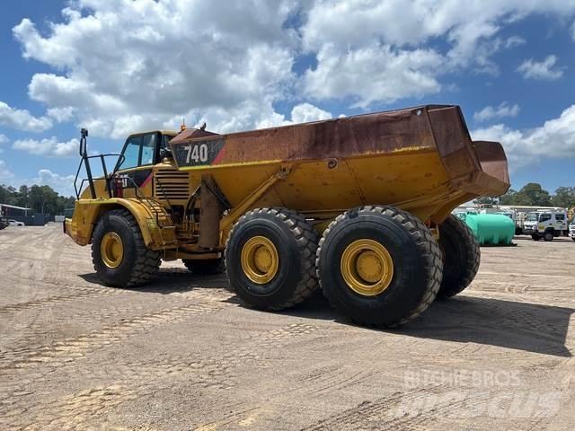 CAT 740 연결식 홀러
