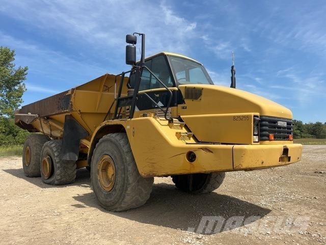 CAT 740 연결식 홀러