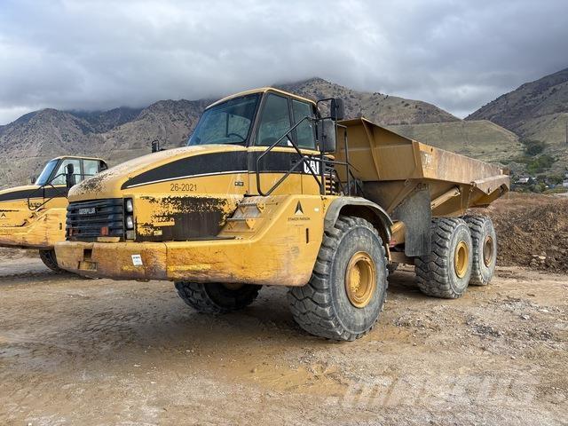 CAT 740 연결식 홀러