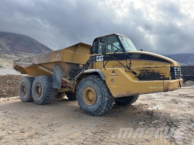 CAT 740 연결식 홀러
