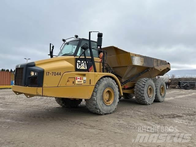 CAT 740B 연결식 홀러