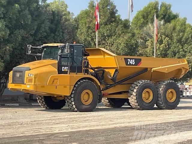 CAT 745 연결식 홀러