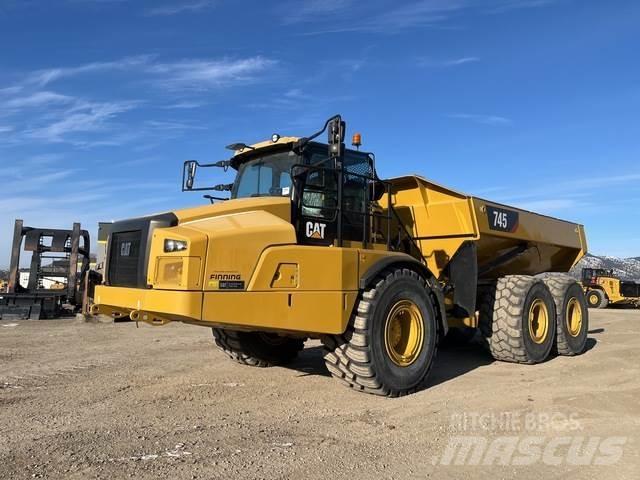CAT 745 연결식 홀러