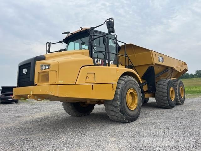 CAT 745 연결식 홀러