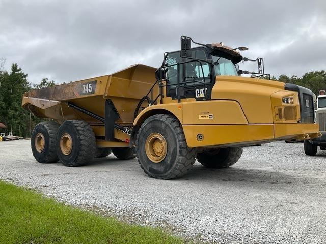 CAT 745 연결식 홀러