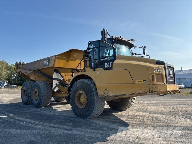 CAT 745 연결식 홀러