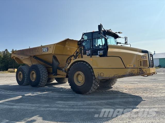 CAT 745 연결식 홀러