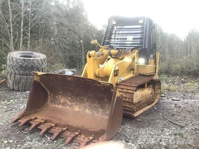 CAT 763C 궤도식 로우더