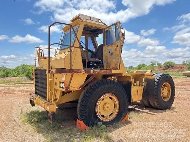 CAT 768C 연결식 홀러