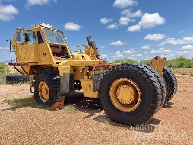 CAT 768C 연결식 홀러