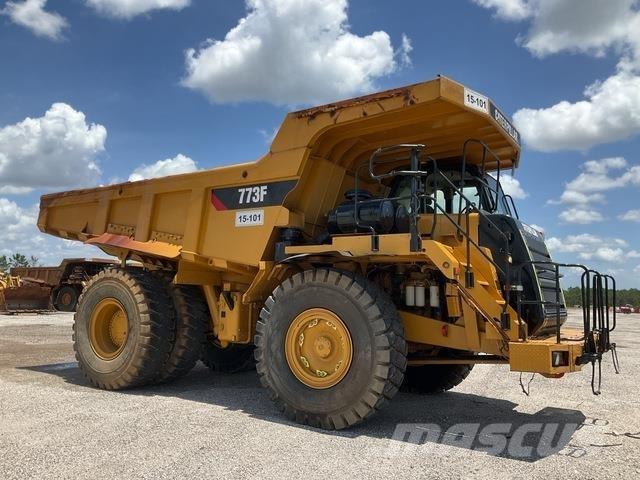 CAT 773F 연결식 홀러