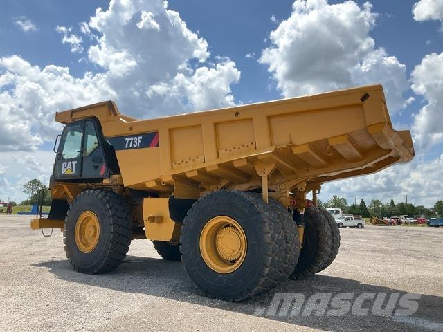 CAT 773F 연결식 홀러