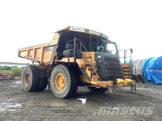 CAT 773F 연결식 홀러