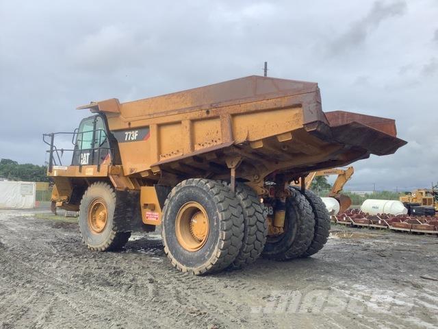 CAT 773F 연결식 홀러