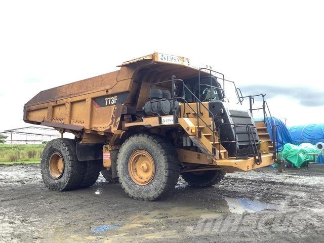 CAT 773F 연결식 홀러