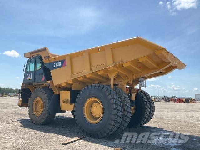 CAT 773G 연결식 홀러