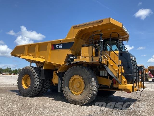 CAT 773G 연결식 홀러