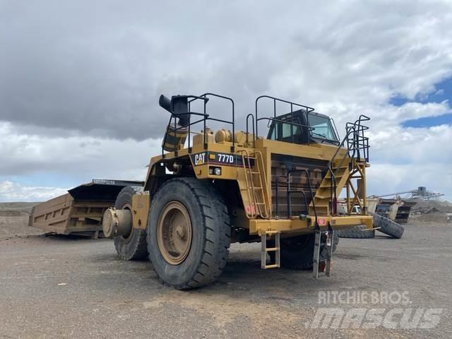 CAT 777D 연결식 홀러