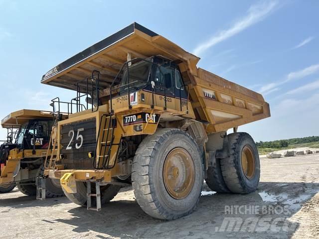 CAT 777D 연결식 홀러