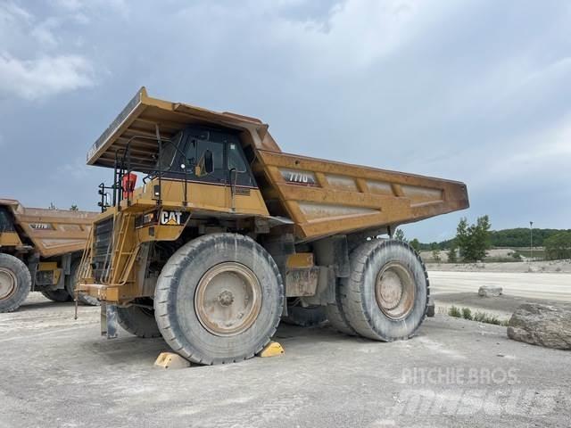 CAT 777D 연결식 홀러