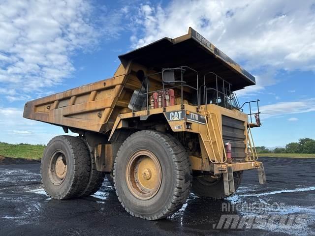 CAT 777D 연결식 홀러