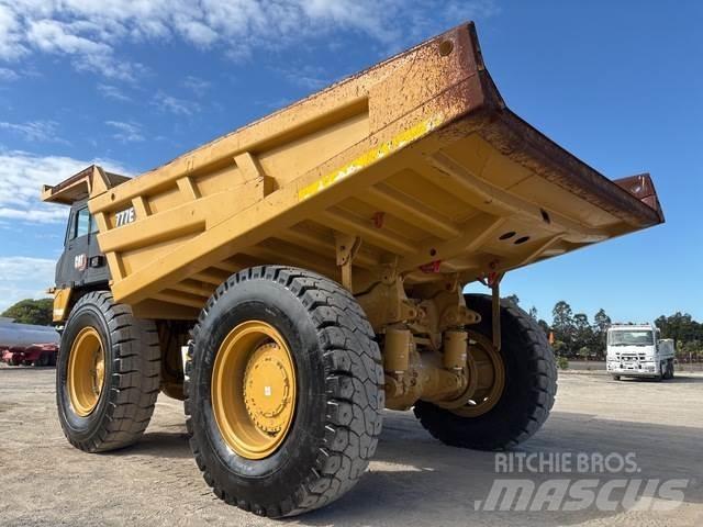 CAT 777E 연결식 홀러