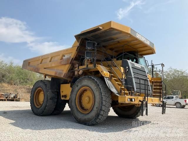 CAT 777F 연결식 홀러