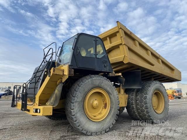 CAT 777F 연결식 홀러