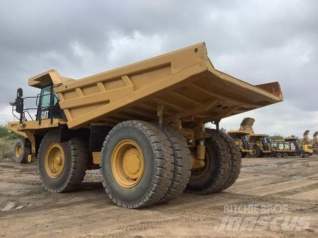 CAT 777F 연결식 홀러