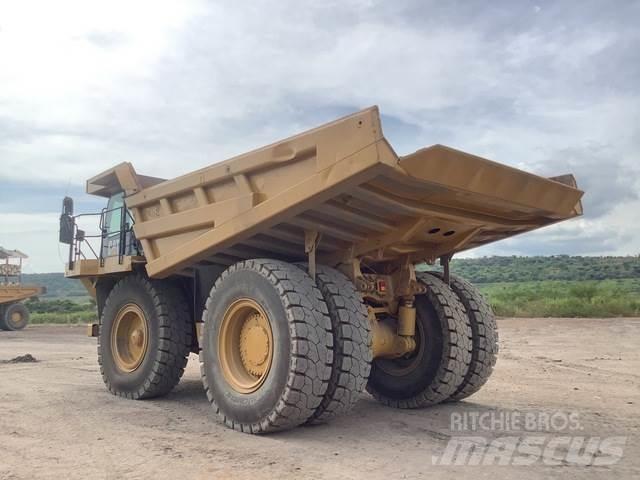 CAT 777F 연결식 홀러