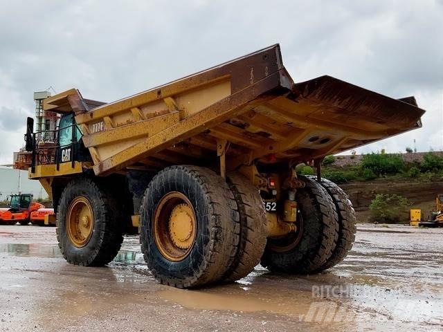 CAT 777F 연결식 홀러