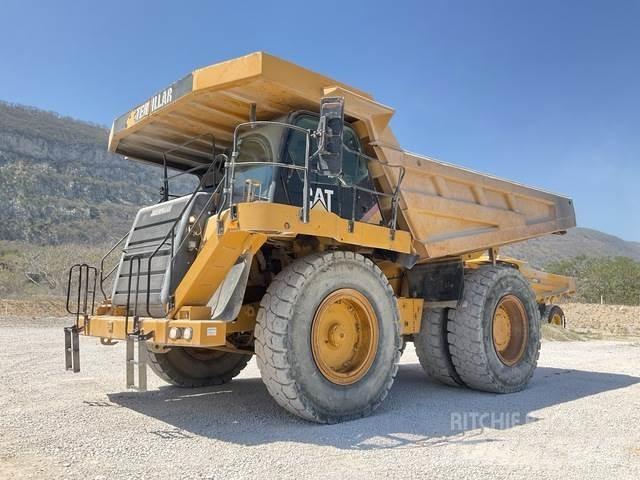 CAT 777F 연결식 홀러