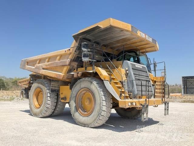 CAT 777F 연결식 홀러