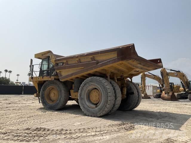 CAT 777F 연결식 홀러